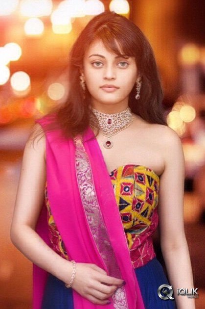 Sneha-Ullal